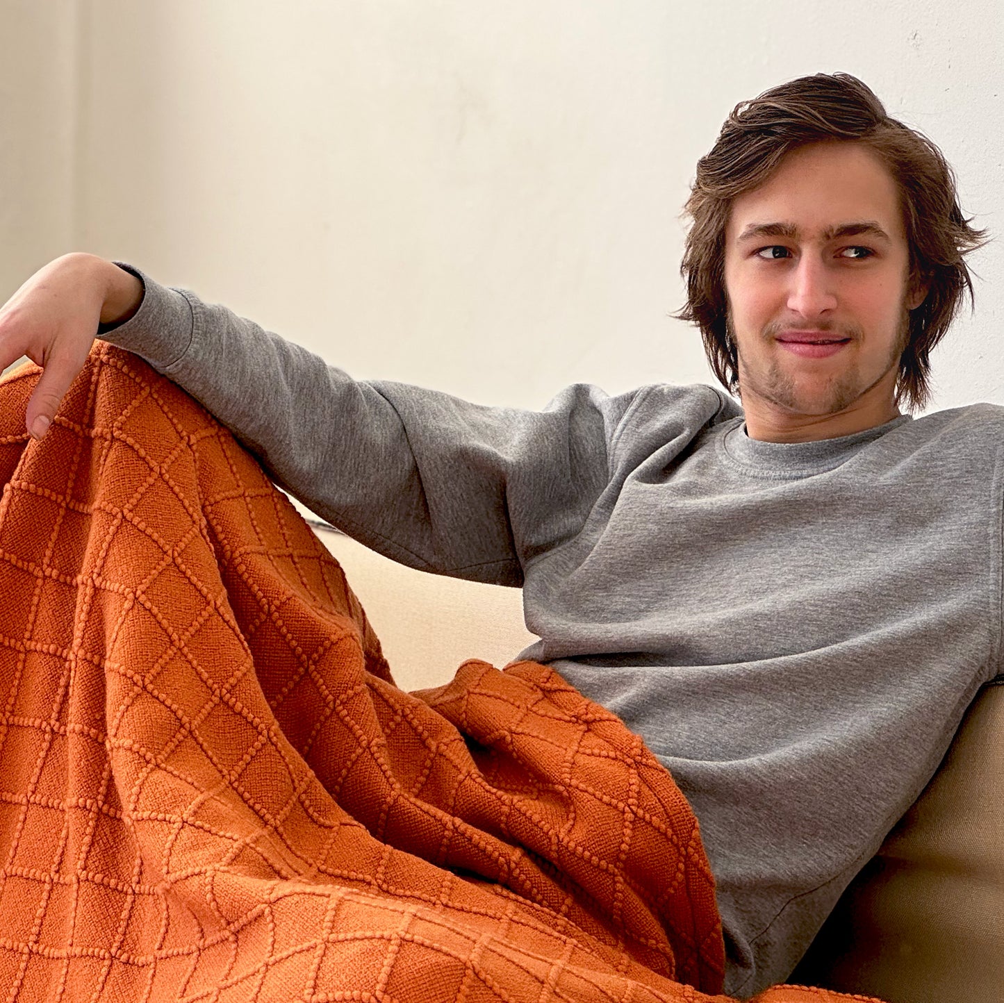 BOHEM Heated Sofa Blanket