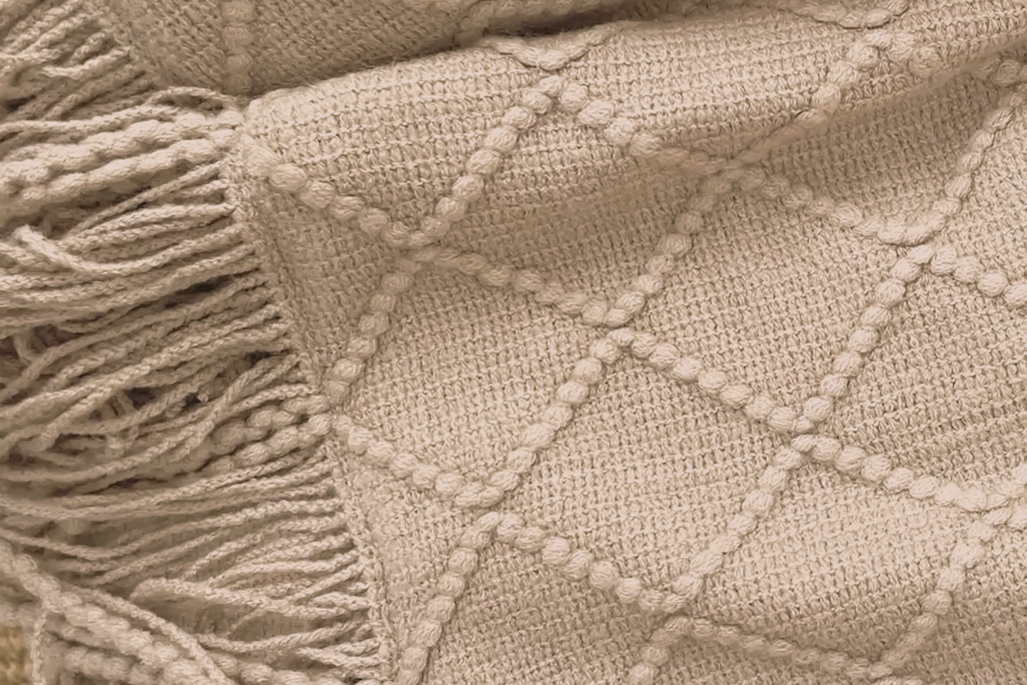BOHEM Heated Sofa Blanket
